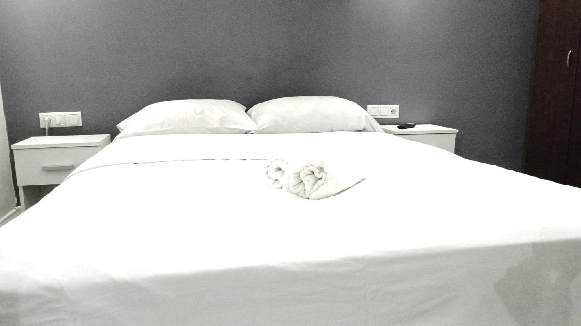 Buna Ziua Apartment Tonitza Nic. Cluj Napoca Bagian luar foto